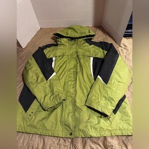 ST. JOHNS BAY MEN’S  REFLECTIVE  JACKET SIZE XL REMOVABLE LINER FULL ZIP W/HOOD